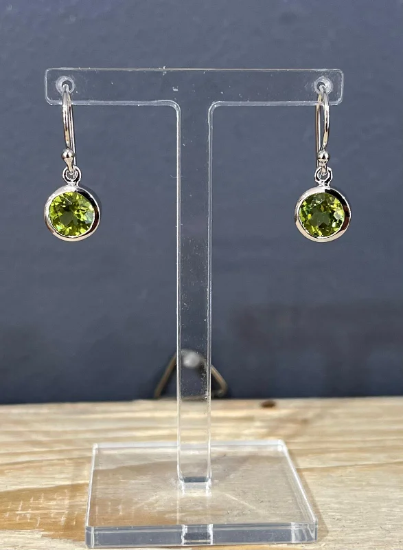 Fashionable Chain Earrings-Unique & Co Sterling Silver Peridot Drop Earrings