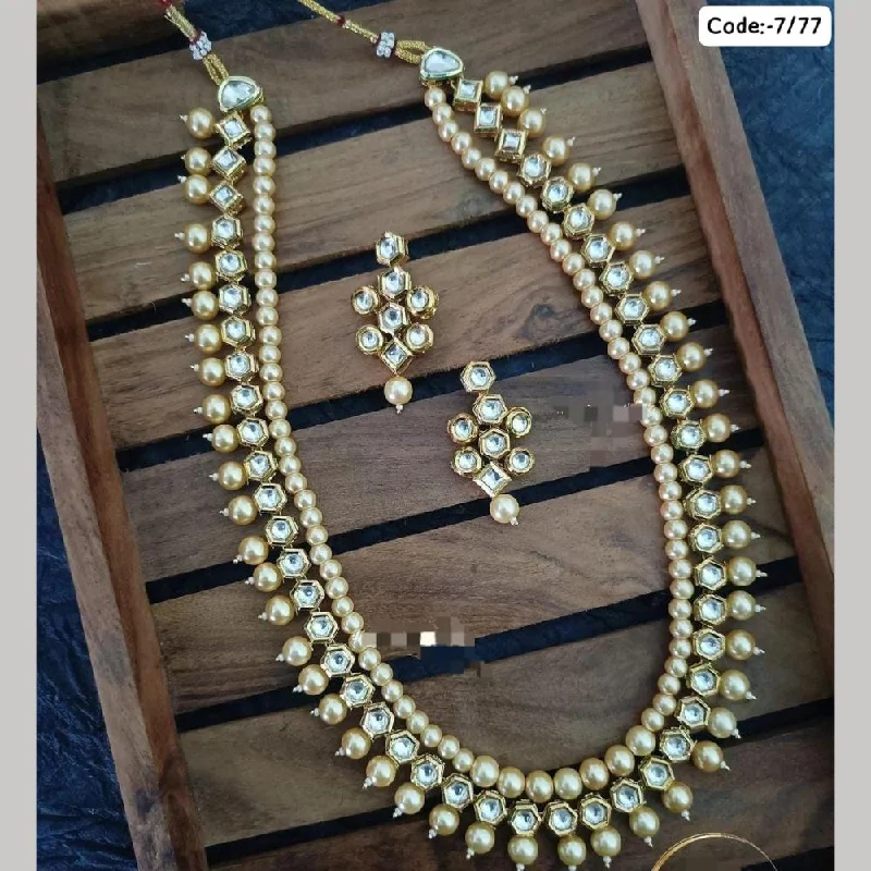 Silver Heart Necklace-FS Collection Gold Plated  Kundan Stone And Beads Choker Necklace Set