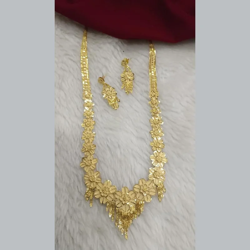 Classic Gold Pendant Necklace-Pari Art Jewellery Forming Long Necklace Set